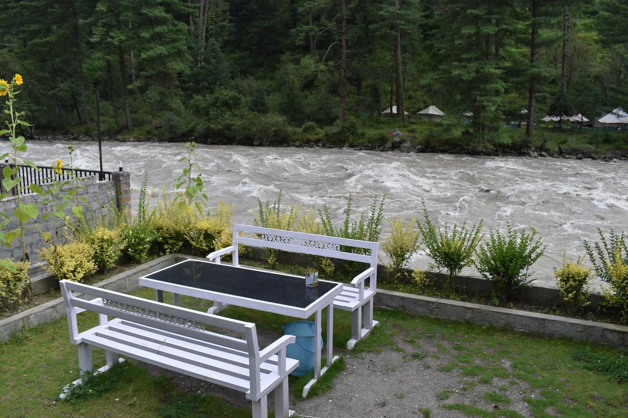 White House Kasol Hotel Exterior foto